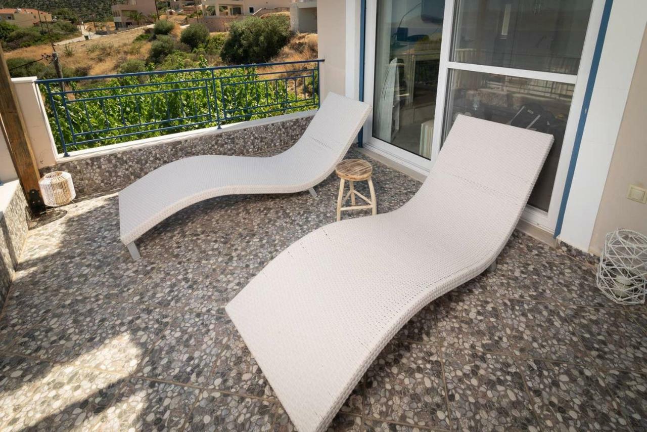 Seaview Flat Steps To The Beach Karavostasi  Bagian luar foto