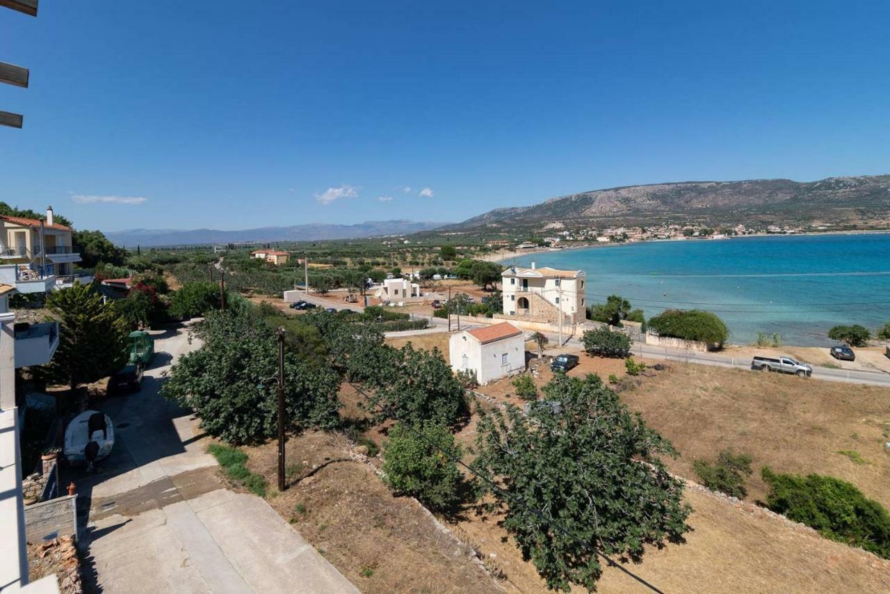 Seaview Flat Steps To The Beach Karavostasi  Bagian luar foto